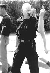 Gar nicht lustig: Teilnehmer an einer NPD-Demonstration im Juli diesen Jahres